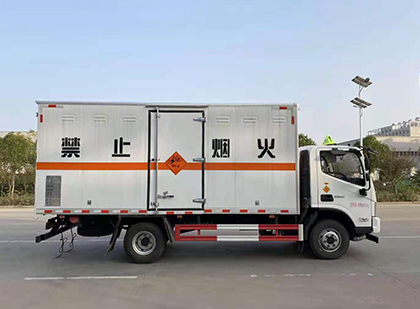 薛城爆破器材运输车